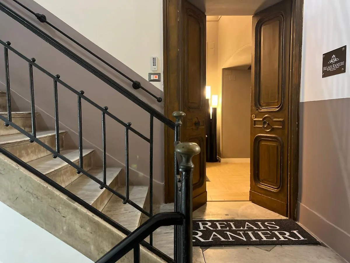 Bed and Breakfast Relais Ranieri Nápoles 0*,